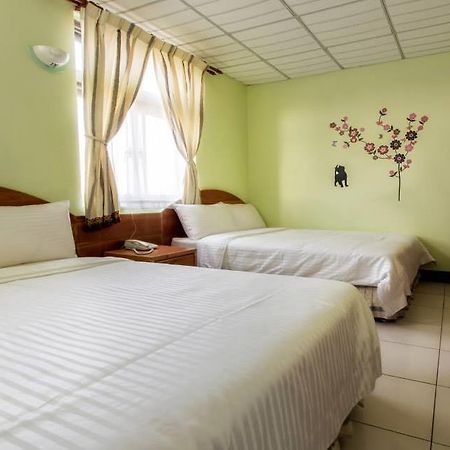 Leda Hotel Lyudao Esterno foto