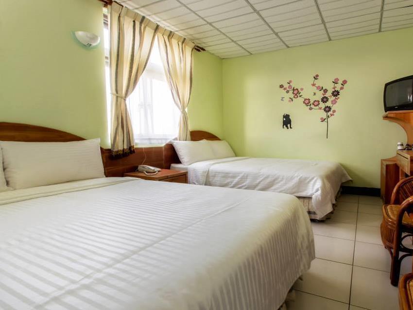 Leda Hotel Lyudao Esterno foto