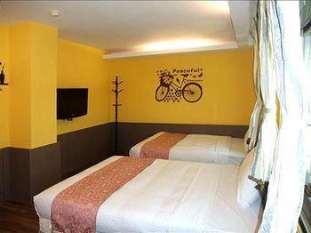 Leda Hotel Lyudao Esterno foto
