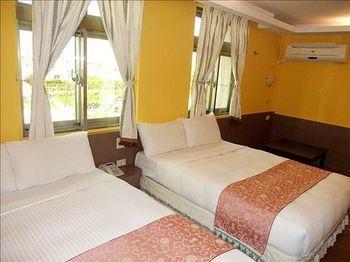 Leda Hotel Lyudao Esterno foto